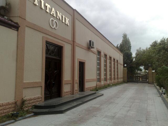 Titanik Hotel Bakü Dış mekan fotoğraf